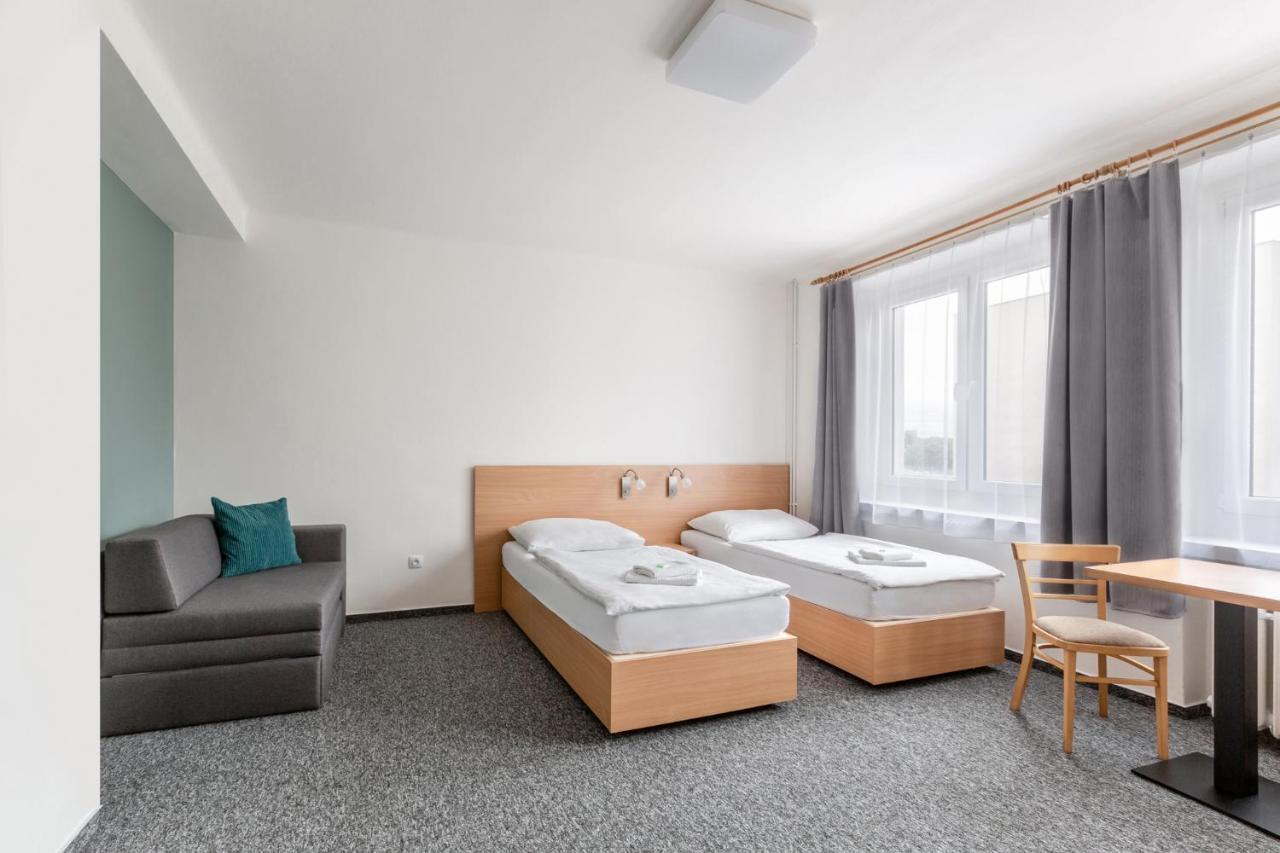 Hotel Trim Пардубіце Екстер'єр фото