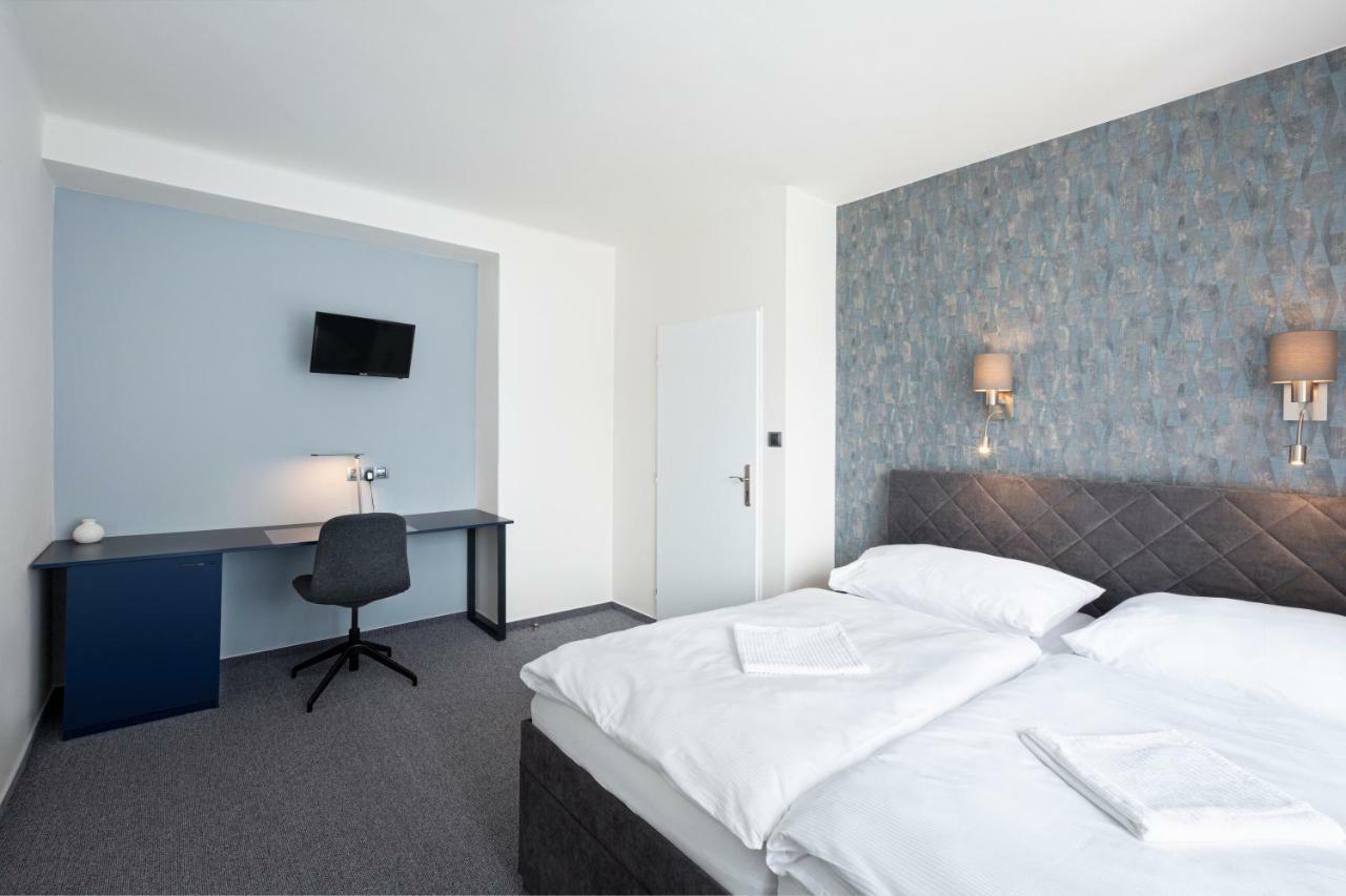 Hotel Trim Пардубіце Екстер'єр фото